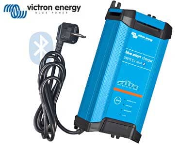 Battery charger w. Bluetooth